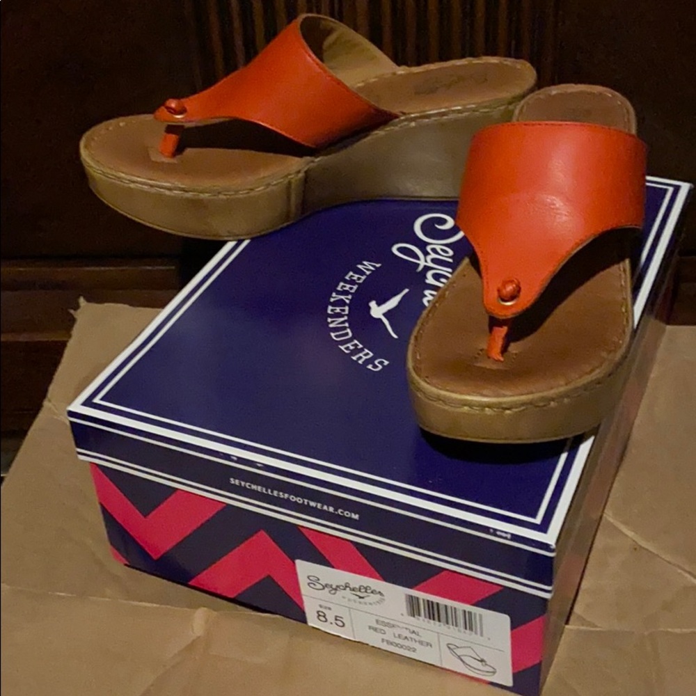 New Red Leather Seychelles Essential 8.5